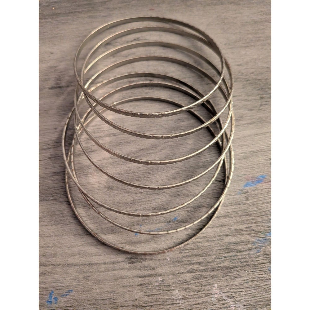 Vintage Silver Tone Textured Bangle Bracelet Set Stackable Etched 7 Pieces - Picture 2 of 2